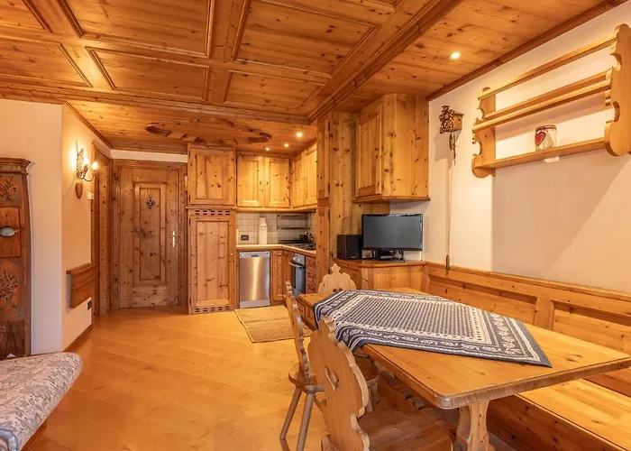 Casa Lacedel 2, On Slopes *